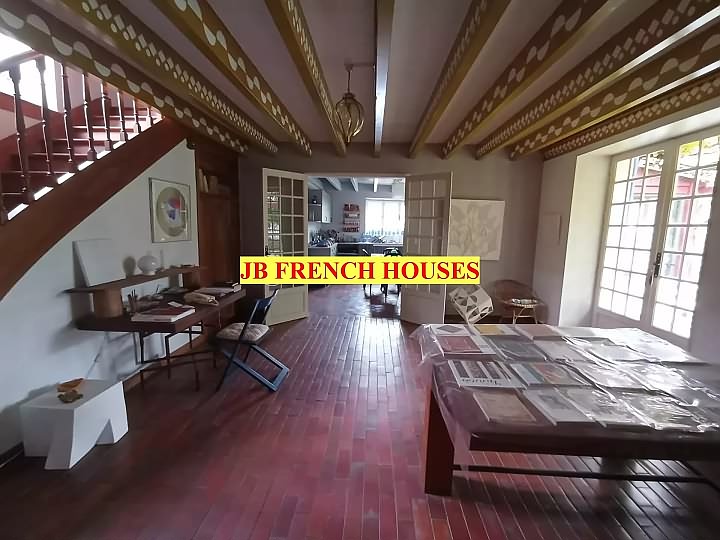 3 bed stone house for sale near Paillé
