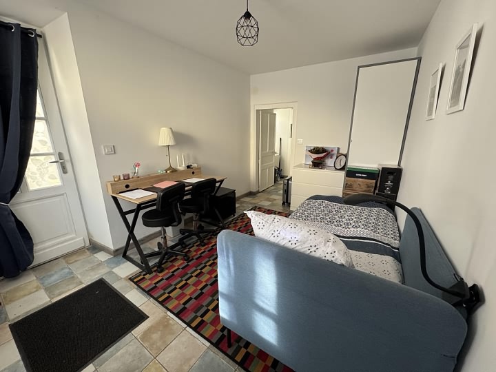 Maison en pierre de 5 chambres à vendre près de Jartaud
