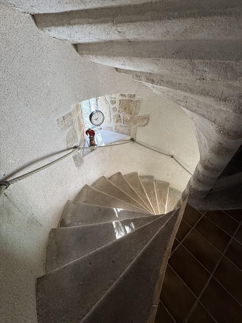 Maison en pierre de 5 chambres à vendre près de Jartaud