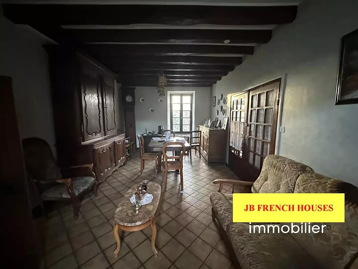 5 bed stone house for sale near Noth
