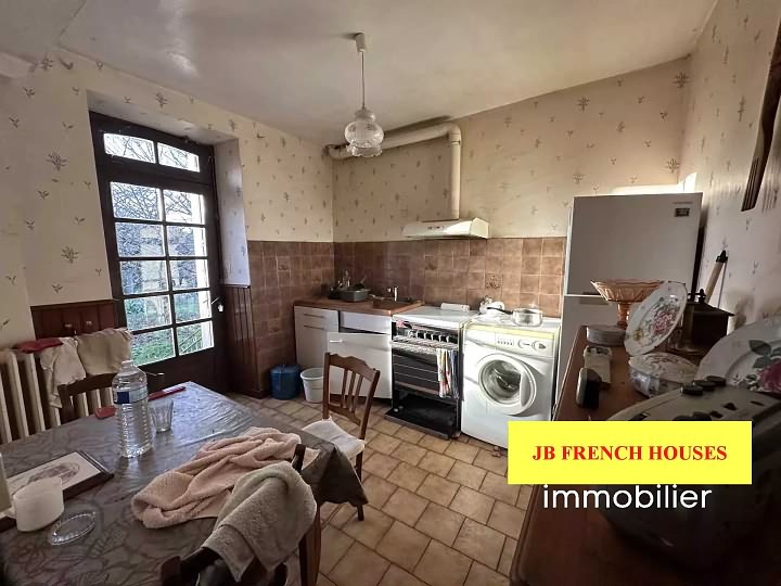 5 bed stone house for sale near Noth