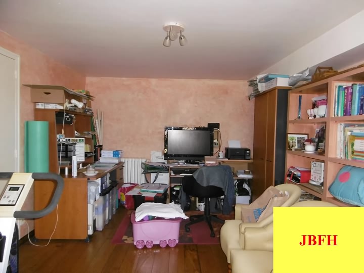 1 bed stone farmhouse for sale near Vienne And Haute Vienne