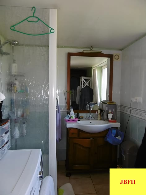 1 bed stone farmhouse for sale near Vienne And Haute Vienne