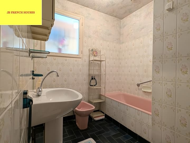 3 bed house for sale near Ansac Sur Vienne