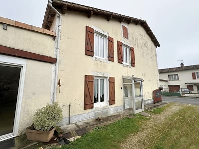 4 bed stone house for sale near Ardilleux