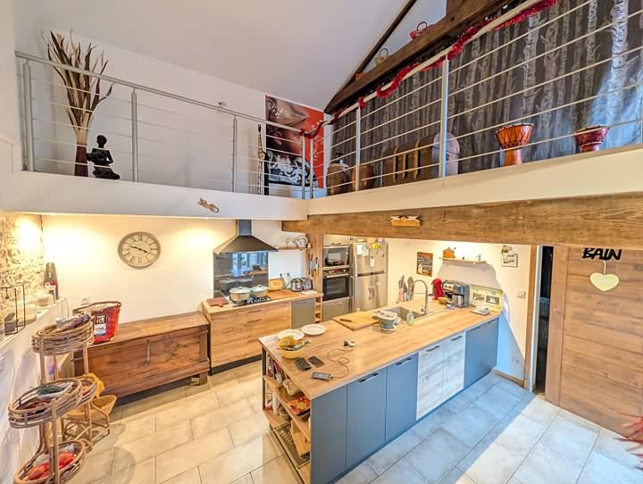 3 bed stone house for sale near Gentray