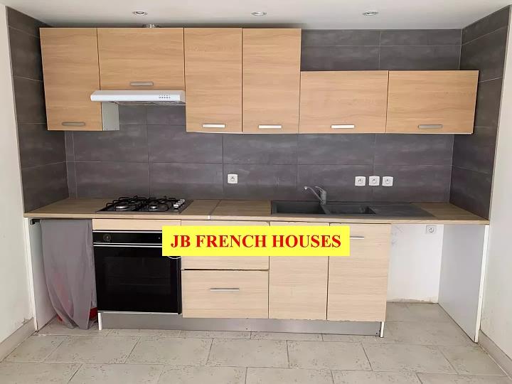 2 bed stone house for sale near Paillé