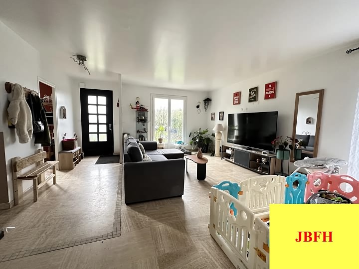 2 bed house for sale near Pliboux