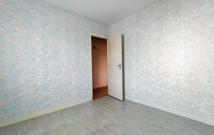 3 bed stone house for sale near Averton