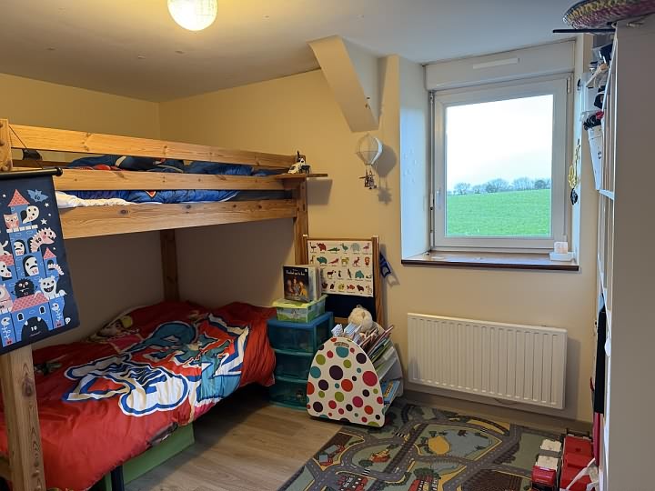 Maison en pierre de 3 chambres à vendre près de Mohon