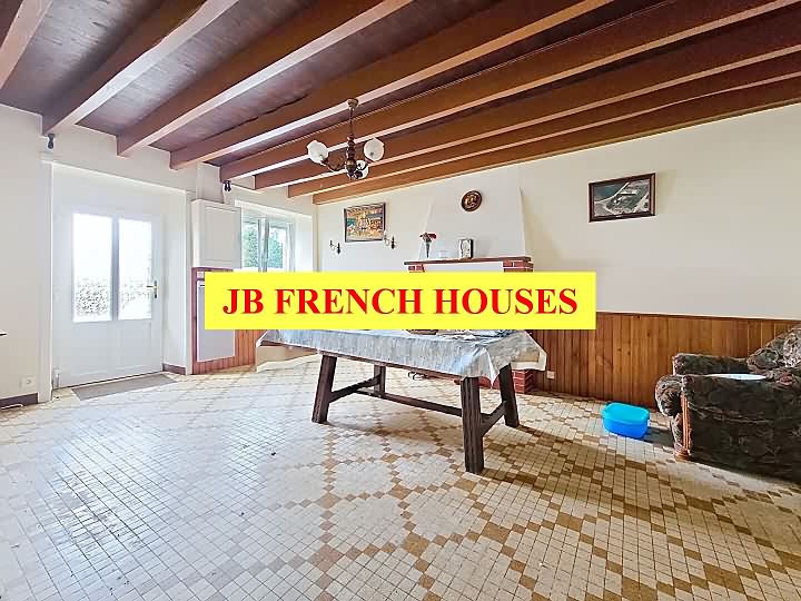 3 bed stone house for sale near Taupont