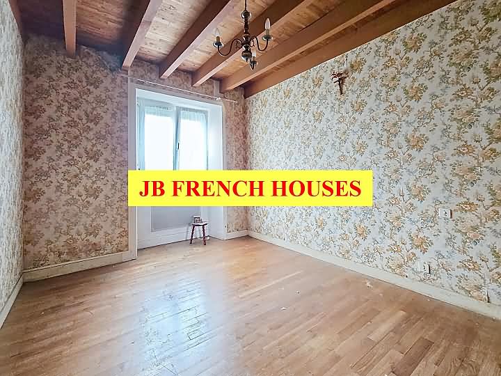 3 bed stone house for sale near Taupont