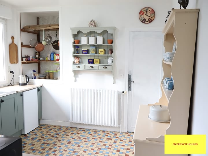 4 bed stone house for sale near Lapenty