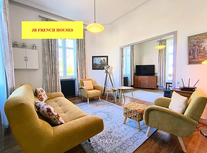 4 bed stone house for sale near Lesbois