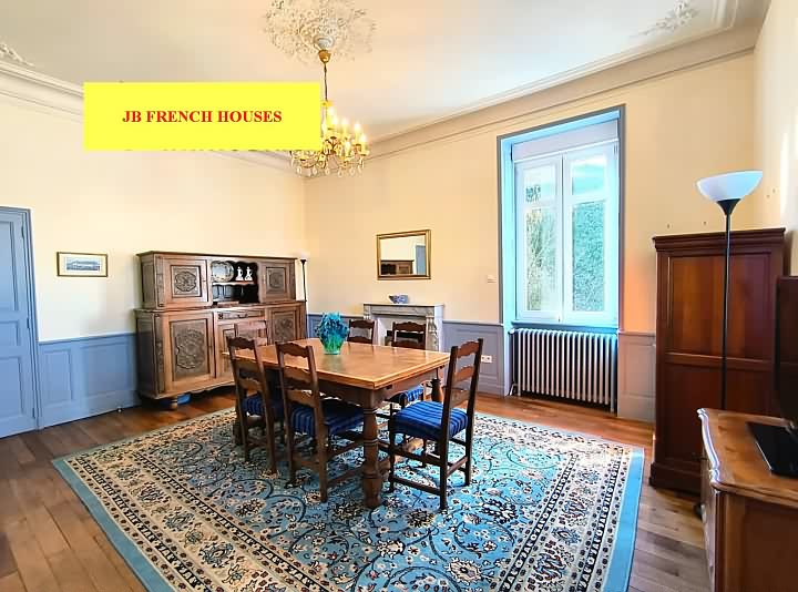 4 bed stone house for sale near Lesbois
