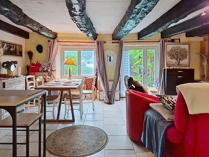3 bed stone house for sale near Taupont