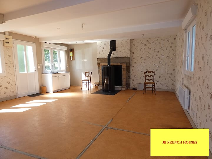 2 bed stone house for sale near Jarry