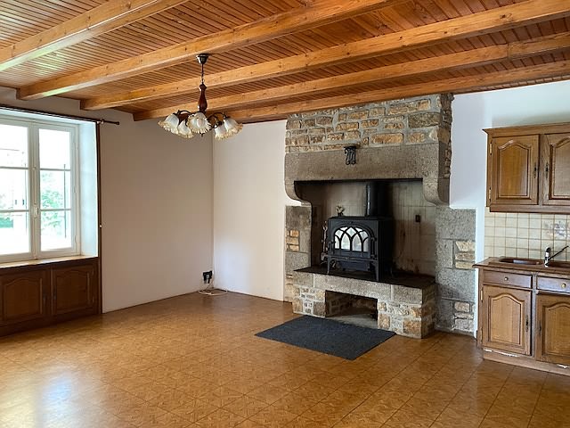 2 bed stone house for sale near Le Tanu