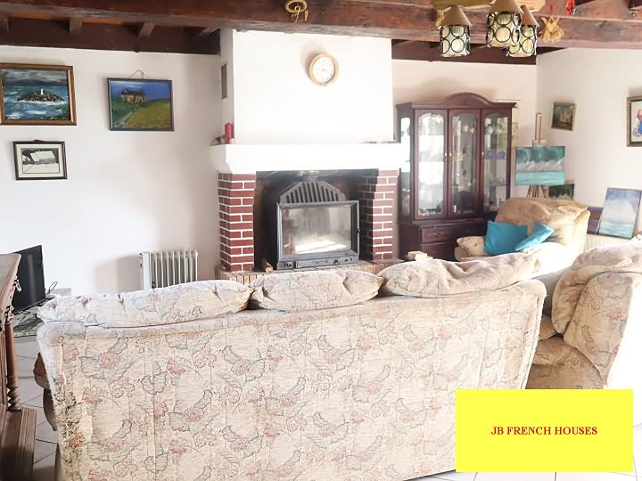 3 bed stone house for sale near Vengeons