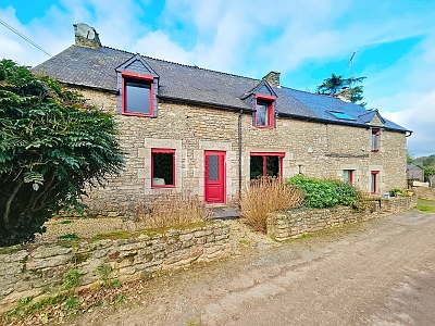 5 bed stone house for sale near Peer
