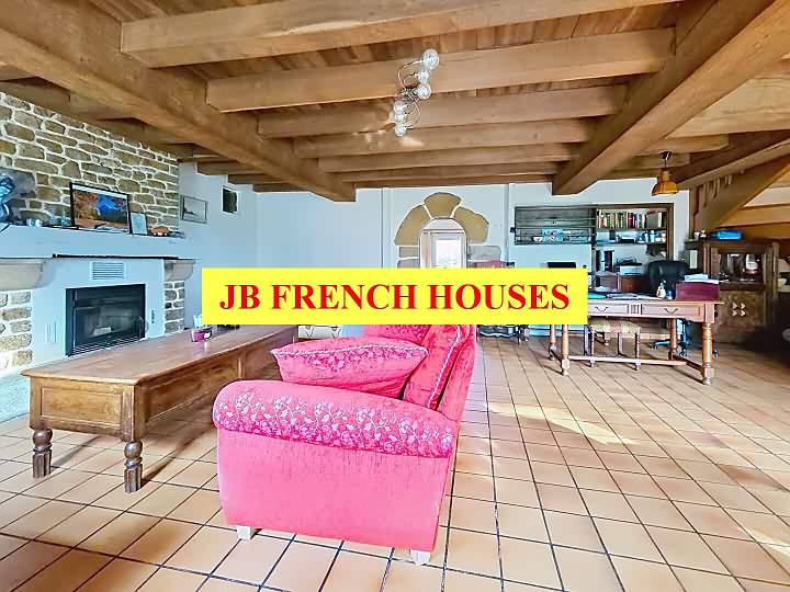 5 bed stone house for sale near Peer