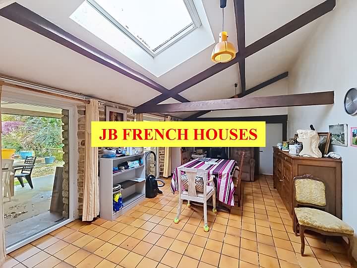 5 bed stone house for sale near Peer