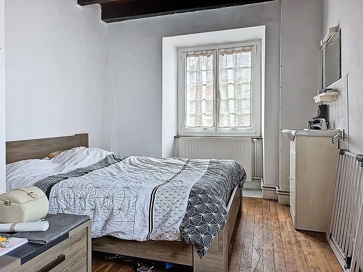 3 bed stone house for sale near Peer