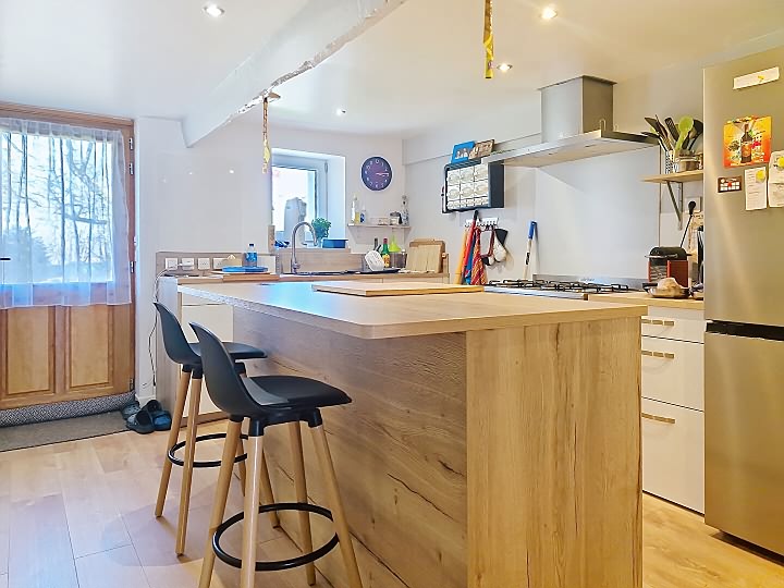 3 bed stone house for sale near Taupont