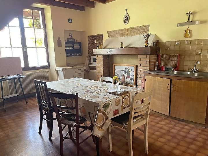 4 bed stone house for sale near Aizet