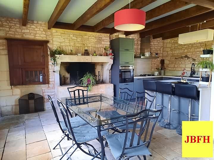 3 bed stone farmhouse for sale near Ardilleux