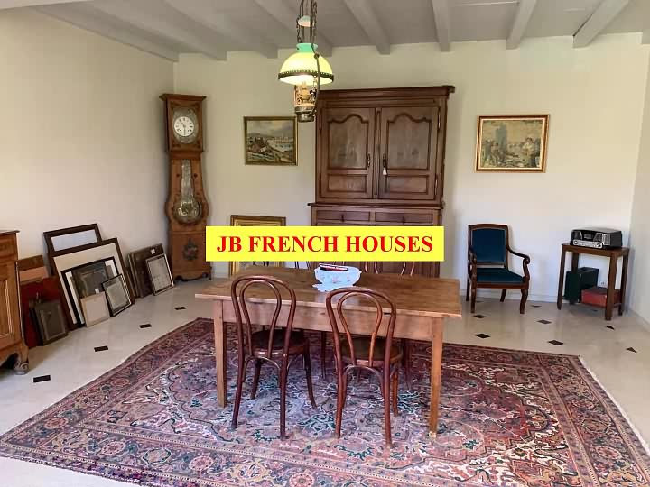 4 bed stone house for sale near Paillé