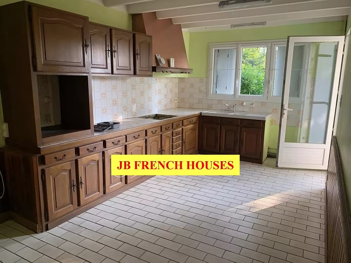 3 bed stone house for sale near Paillé