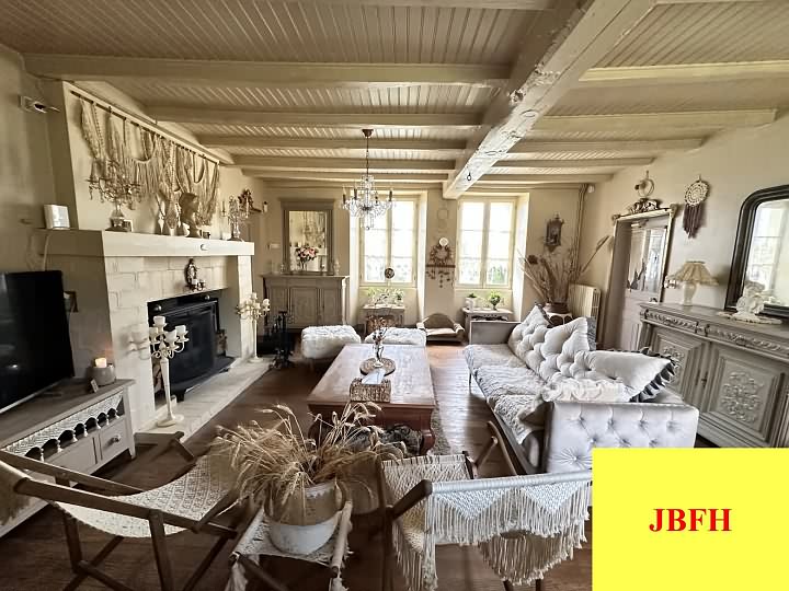 3 bed stone house for sale near Pliboux