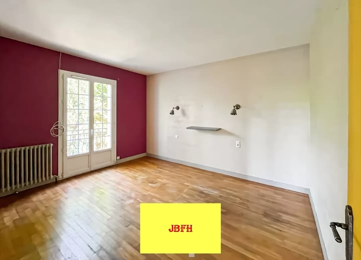 4 bed stone house for sale near Bujalenas