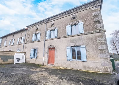 4 bed stone house for sale near Bujalenas