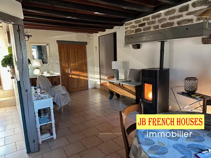 4 bed stone house for sale near Noth