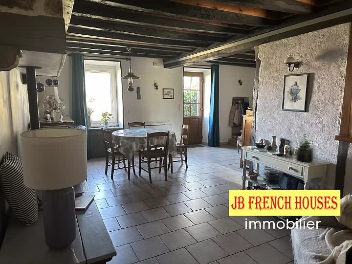 4 bed stone house for sale near Noth