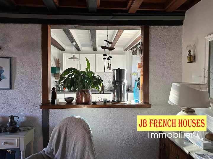 4 bed stone house for sale near Noth