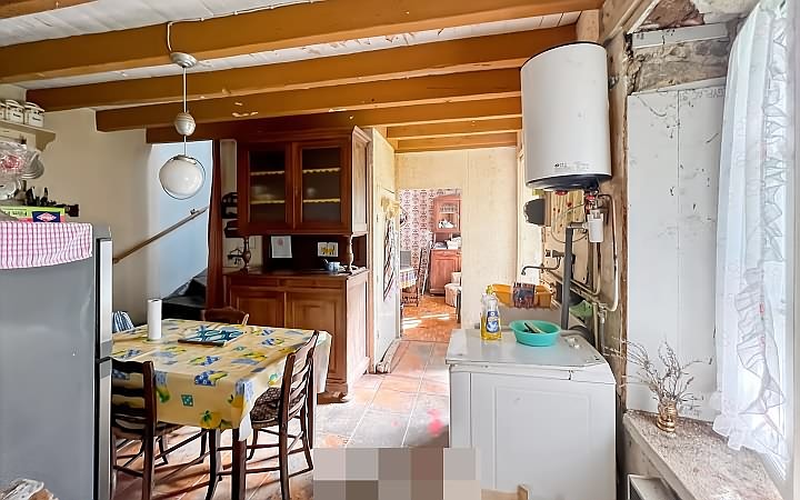 2 bed stone house for sale near Bujalenas