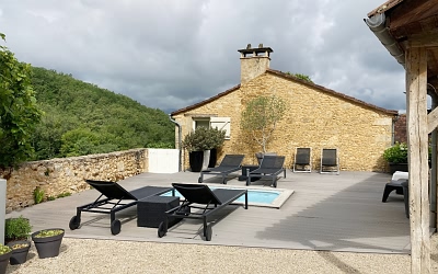 5 bed stone house for sale near Castels