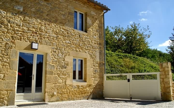 5 bed stone house for sale near Castels