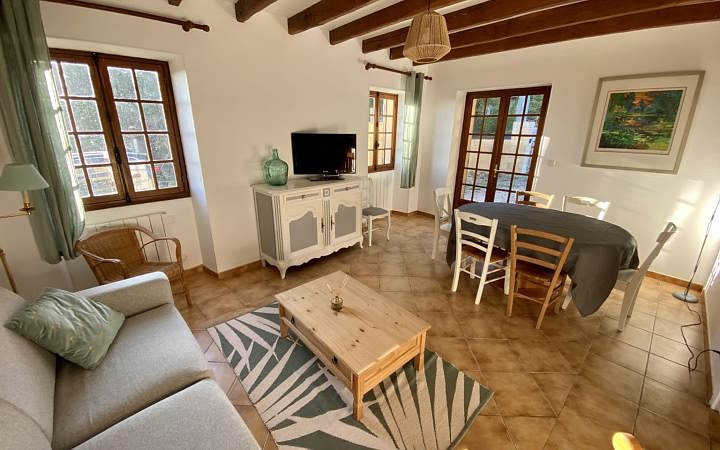 3 bed stone house for sale near Castels