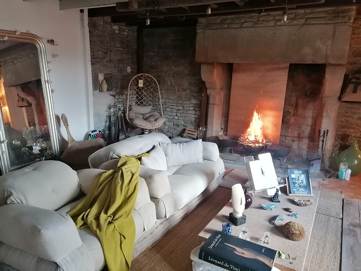 3 bed stone house for sale near Le Tanu