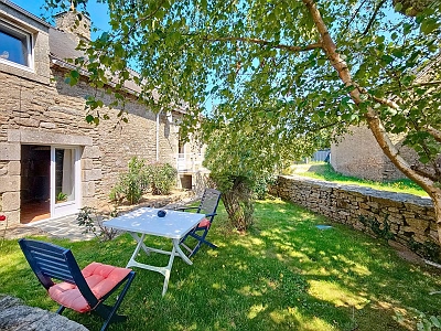 3 bed stone house for sale near Peer