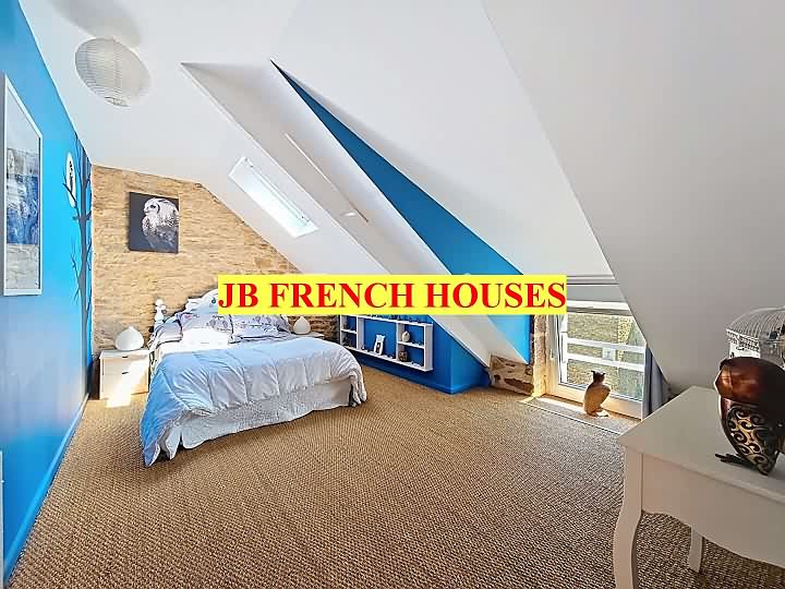 3 bed stone house for sale near Peer