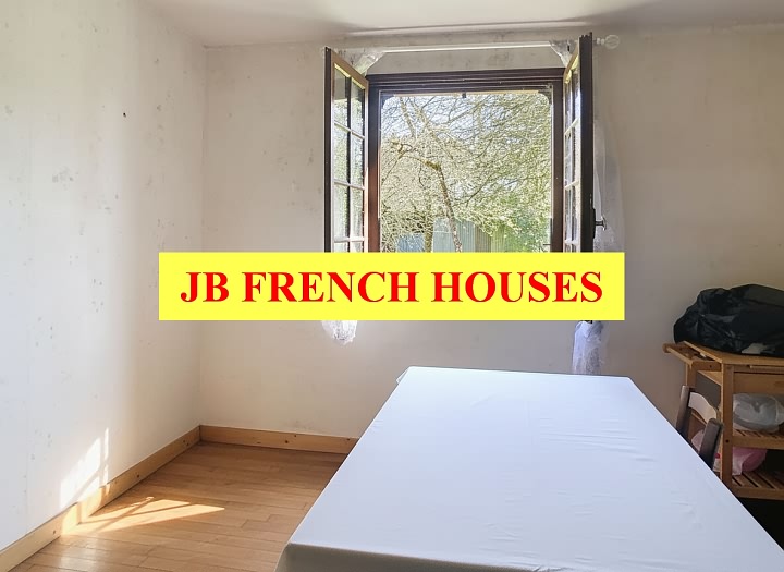 3 bed house for sale near Loutehel