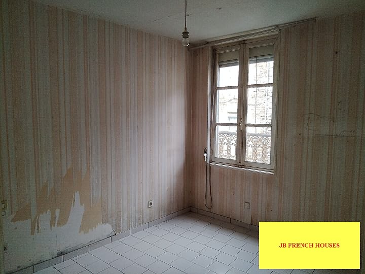 2 bed house for sale near Jarry