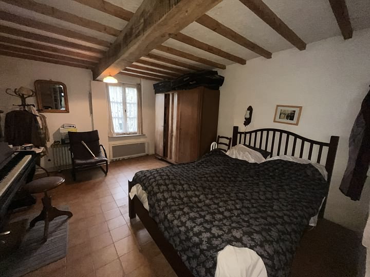 4 bed stone farmhouse for sale near Lambus