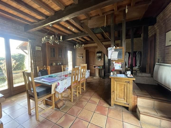 4 bed stone house for sale near Lambus
