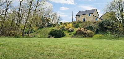 3 bed stone house for sale near Lesbois